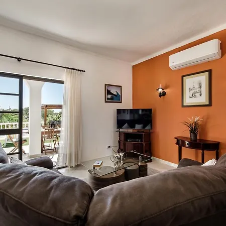 Sao Miguel - Ferienhaus *