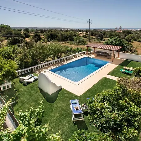 Sao Miguel - * Armacao de Pera