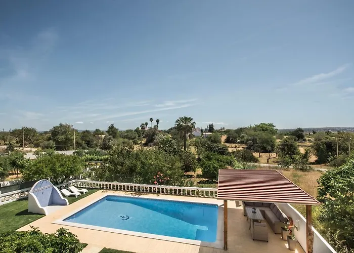 Sao Miguel - بيت للعطل *